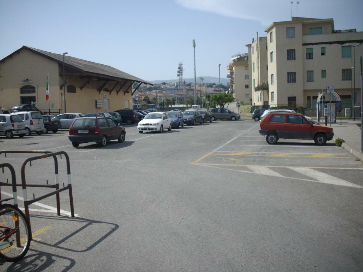 Hotel San Vincenzo Соверато-Марина Экстерьер фото
