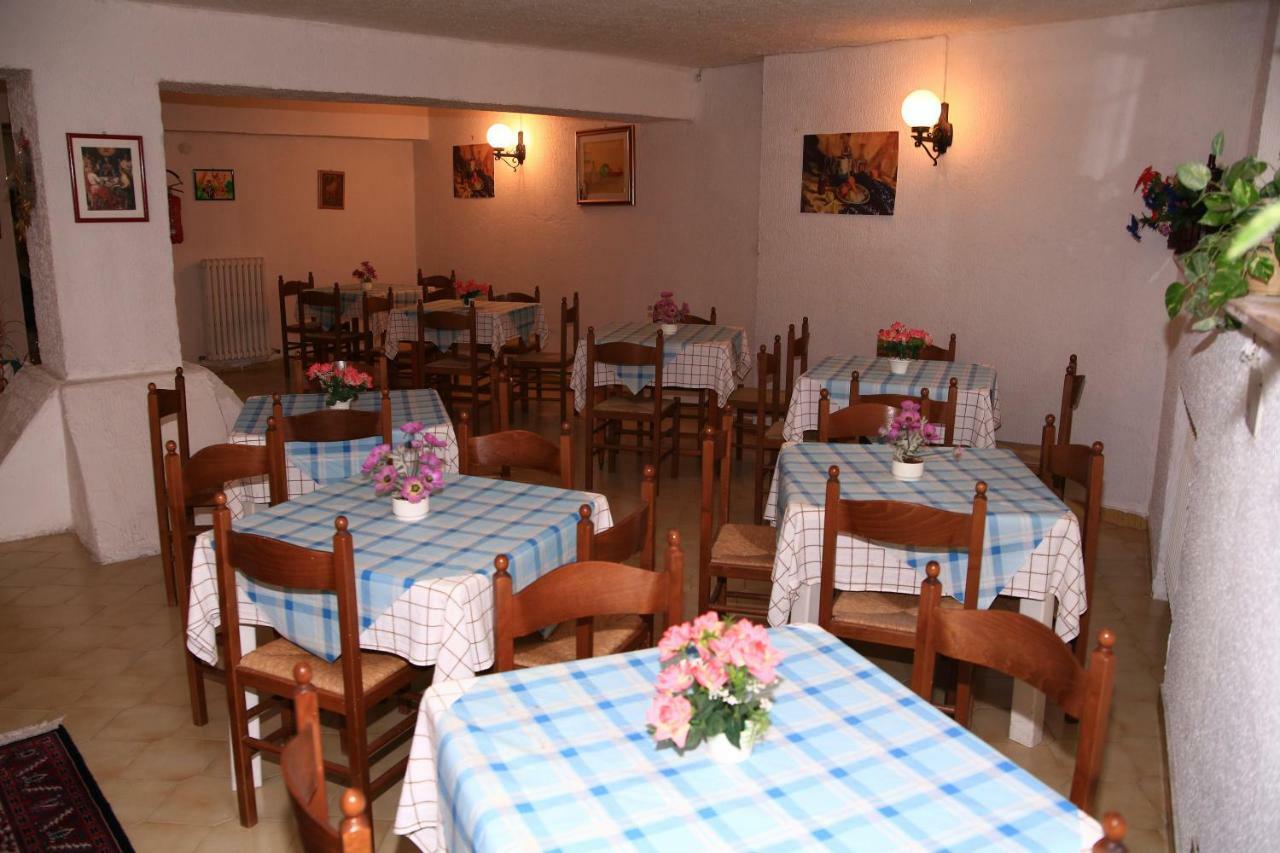 Hotel San Vincenzo Соверато-Марина Экстерьер фото